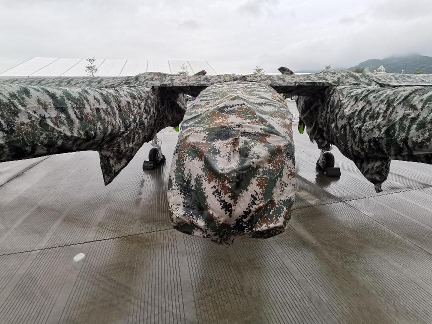 第14界中國(guó)航展(裝備封套布料) 第14界中國(guó)航展(裝備封套布料)